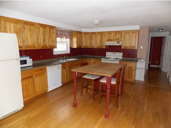 148 Dublin Road Harrisville, NH 03450 - Photo 5 of 22 Gallery Image 5