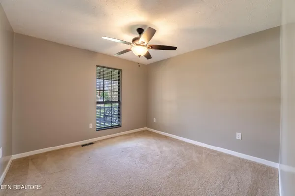 $429,000 | 5725 Academy Drive, Morristown, TN 37814