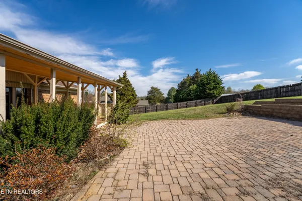 $429,000 | 5725 Academy Drive, Morristown, TN 37814