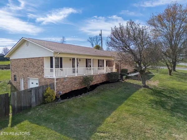 $429,000 | 5725 Academy Drive, Morristown, TN 37814