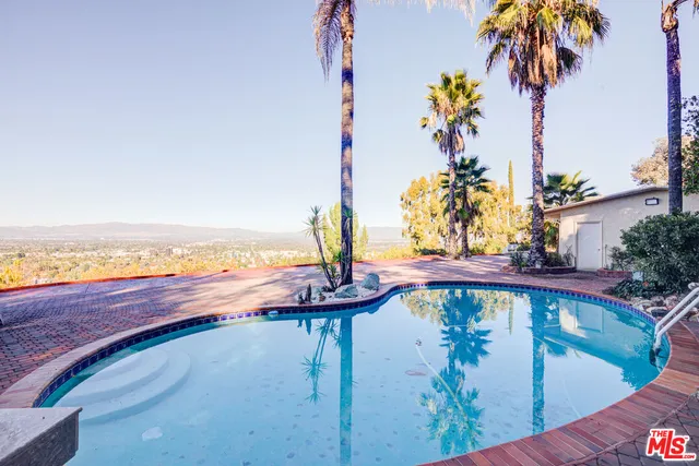 $13,995 | 4520 Gable Drive, Encino, CA 91316