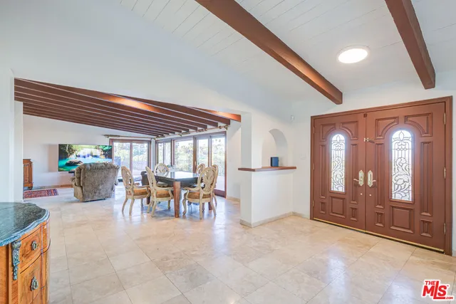 $13,995 | 4520 Gable Drive, Encino, CA 91316