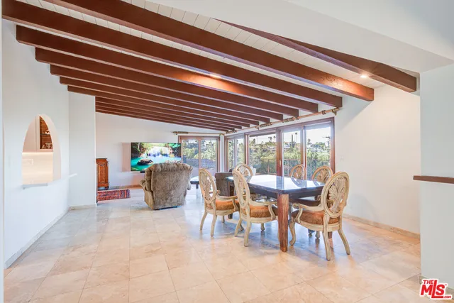 $13,995 | 4520 Gable Drive, Encino, CA 91316