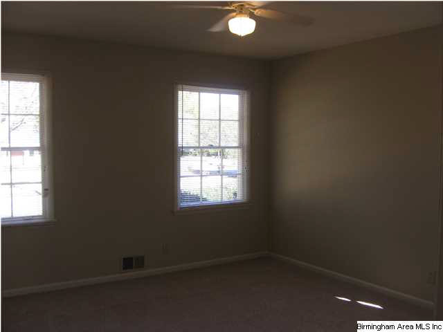 809 Spring Lake Circle Birmingham, AL 35217 - Photo 23 of 32