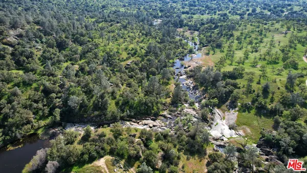 $1,200,000 | 41924 Patrick Avenue, Unit TPN#4337/3, Coarsegold, CA 93614