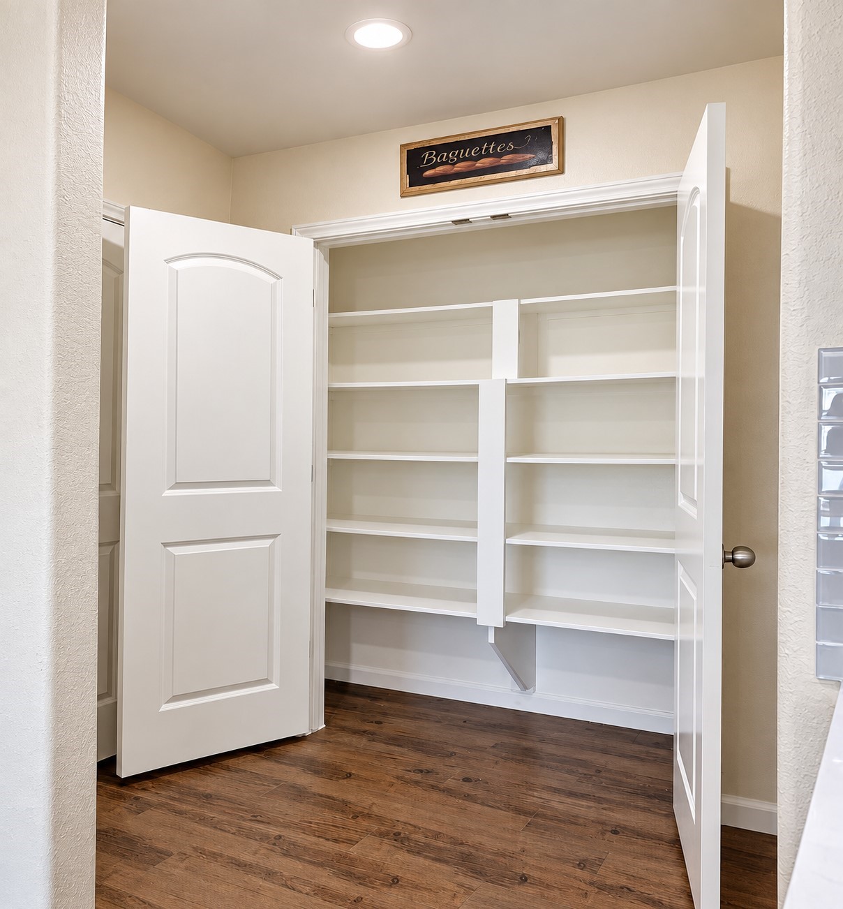 5612 Rainflower Terrace Lane Spring, TX 77389 - Photo 13 of 46 Gallery Image 13