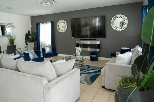 $500,000 | 2710 Northwest 5th Street, Pompano Beach, FL 33069