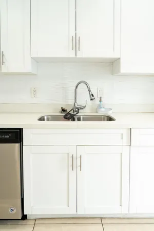 $500,000 | 2710 Northwest 5th Street, Pompano Beach, FL 33069