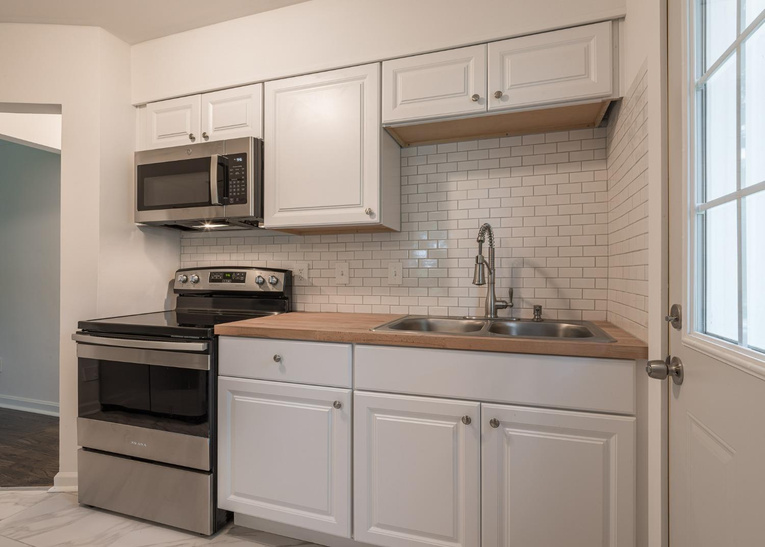 5008 Rapid Run Road Cincinnati, OH 45238 - Photo 9 of 32