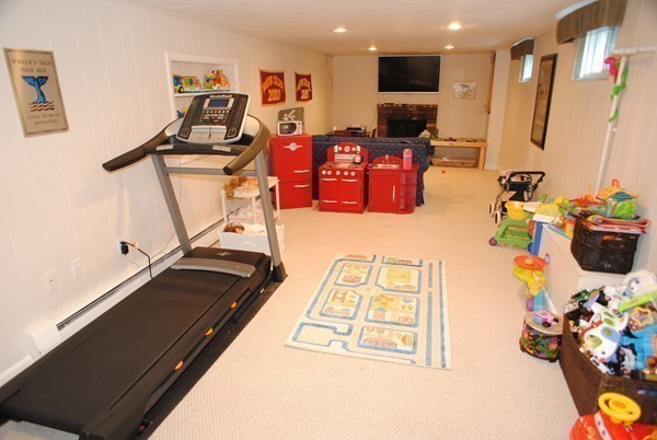 21 Ames Road Sudbury, MA 01776 - Photo 16 of 22 Gallery Image 16