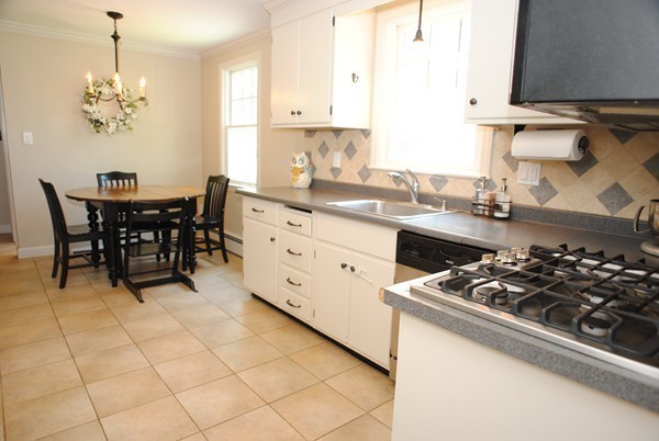 21 Ames Road Sudbury, MA 01776 - Photo 5 of 22 Gallery Image 5