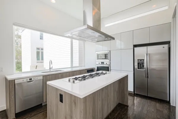 $3,500 | 1157 West 18th Street, Houston, TX 77008