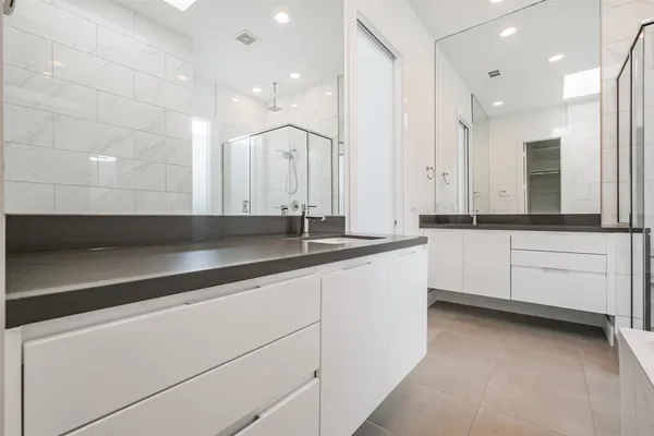 $3,500 | 1157 West 18th Street, Houston, TX 77008