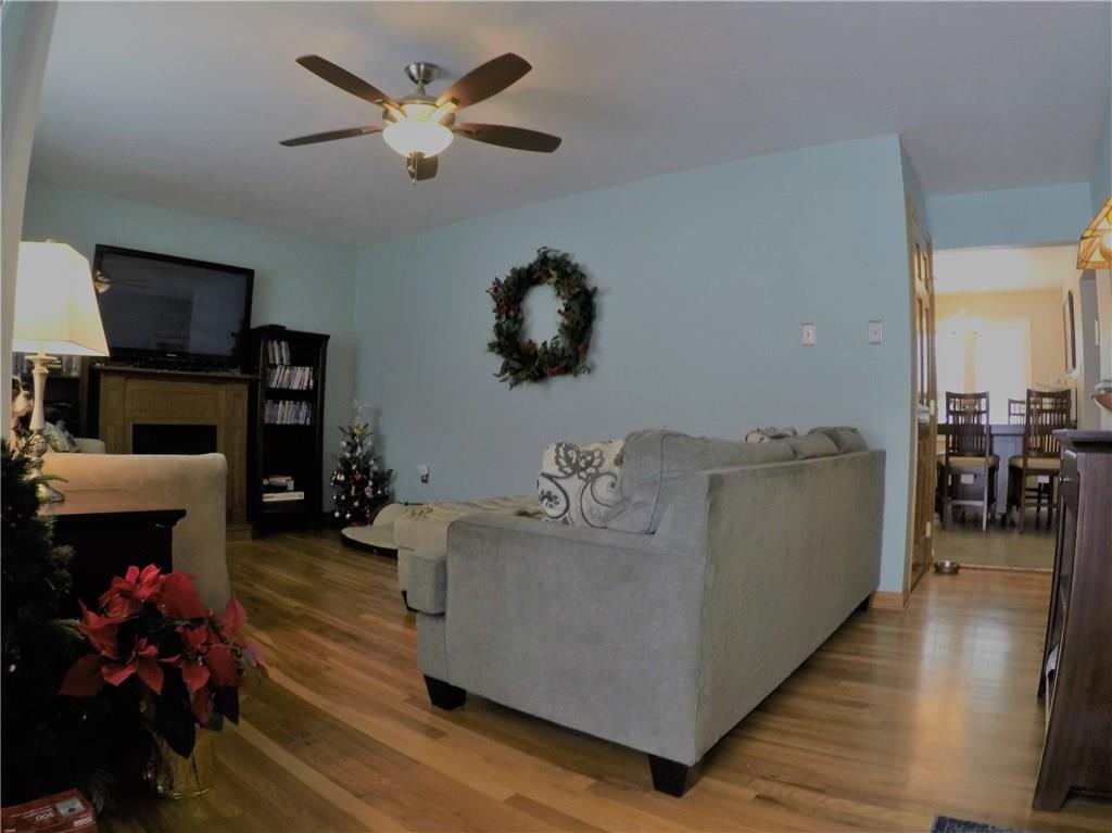 171 Thorne Road Washington, PA 15301 - Photo 3 of 19 Gallery Image 3