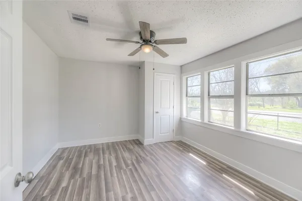 $1,350 | 615 East 1st Street, Groveton, TX 75845