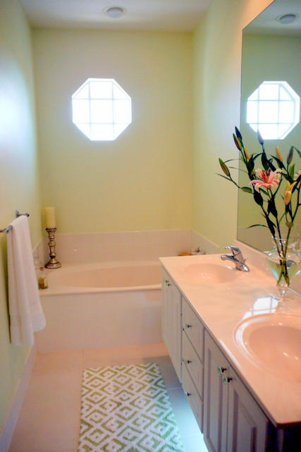 140 Radcliffe Court Jupiter, FL 33458 - Photo 16 of 25 Master Bath