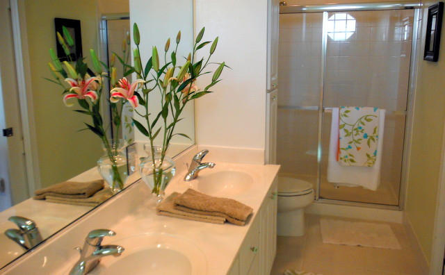 140 Radcliffe Court Jupiter, FL 33458 - Photo 17 of 25 Master Bath Shower
