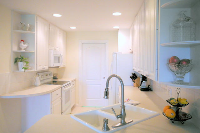 140 Radcliffe Court Jupiter, FL 33458 - Photo 8 of 25 Kitchen