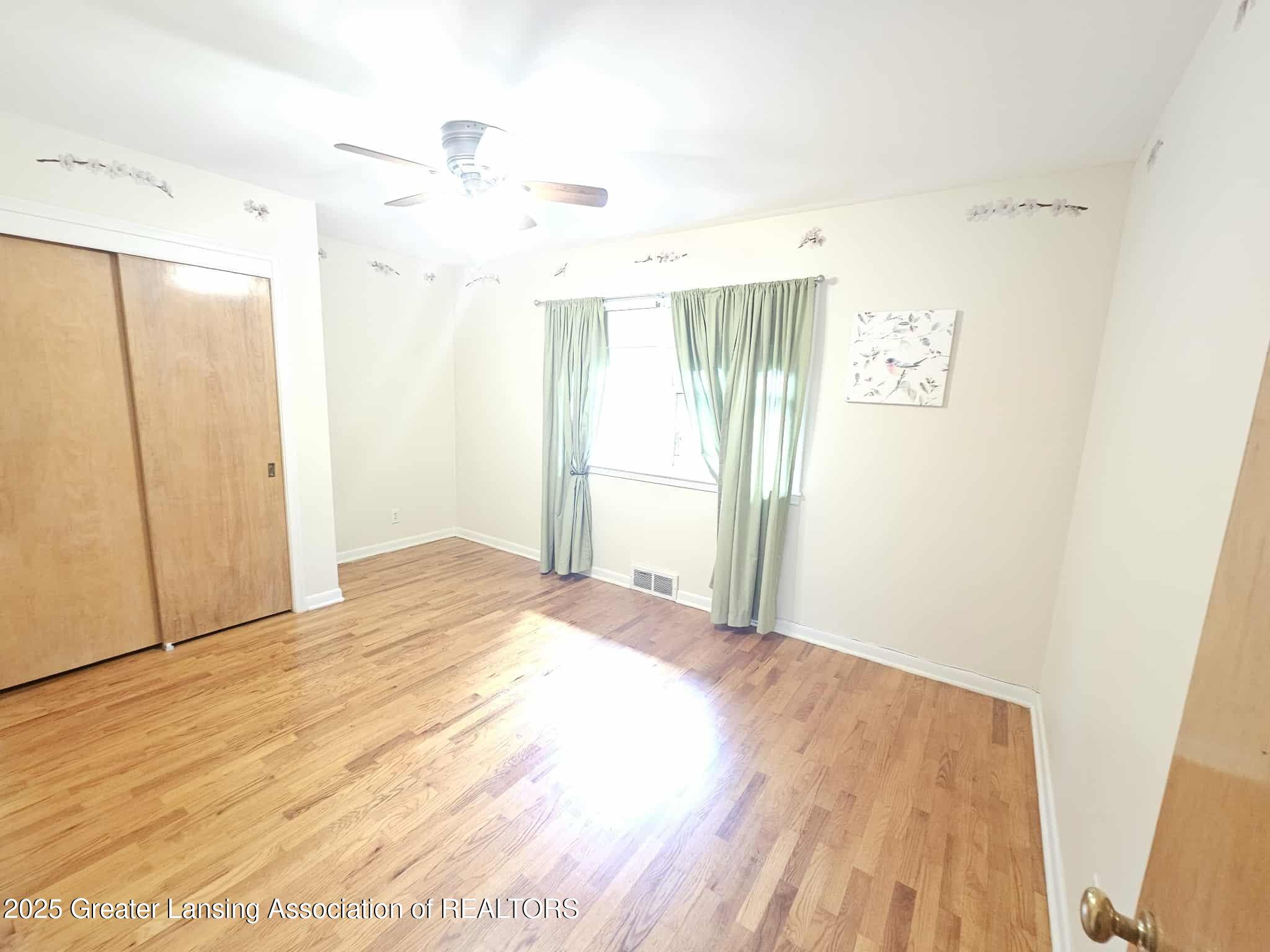 101 Rancho Street Eaton Rapids, MI 48827 - Photo 21 of 34 Bedroom 3