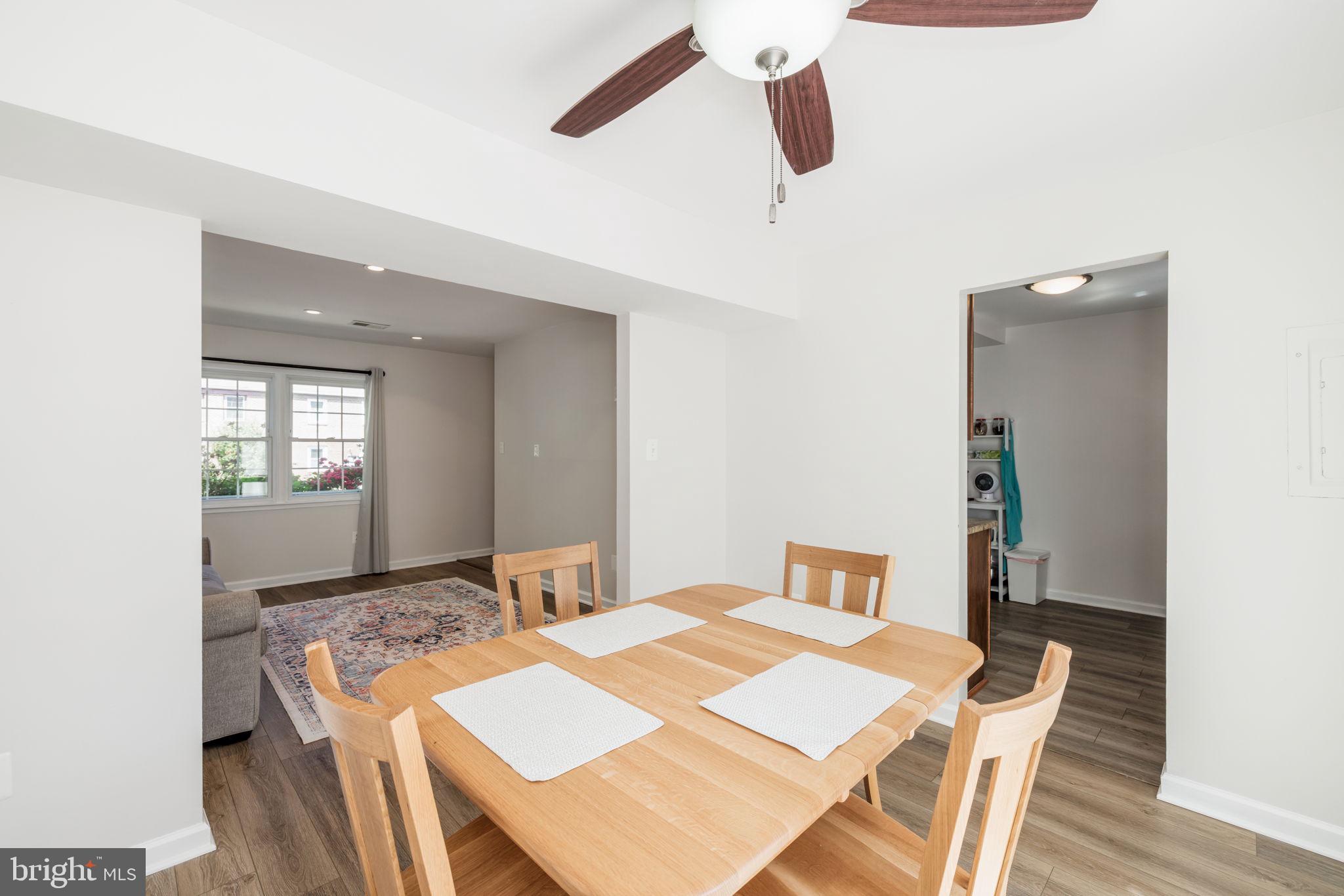 7745 Matisse Way Springfield, VA 22153 - Photo 14 of 42 Gallery Image 14