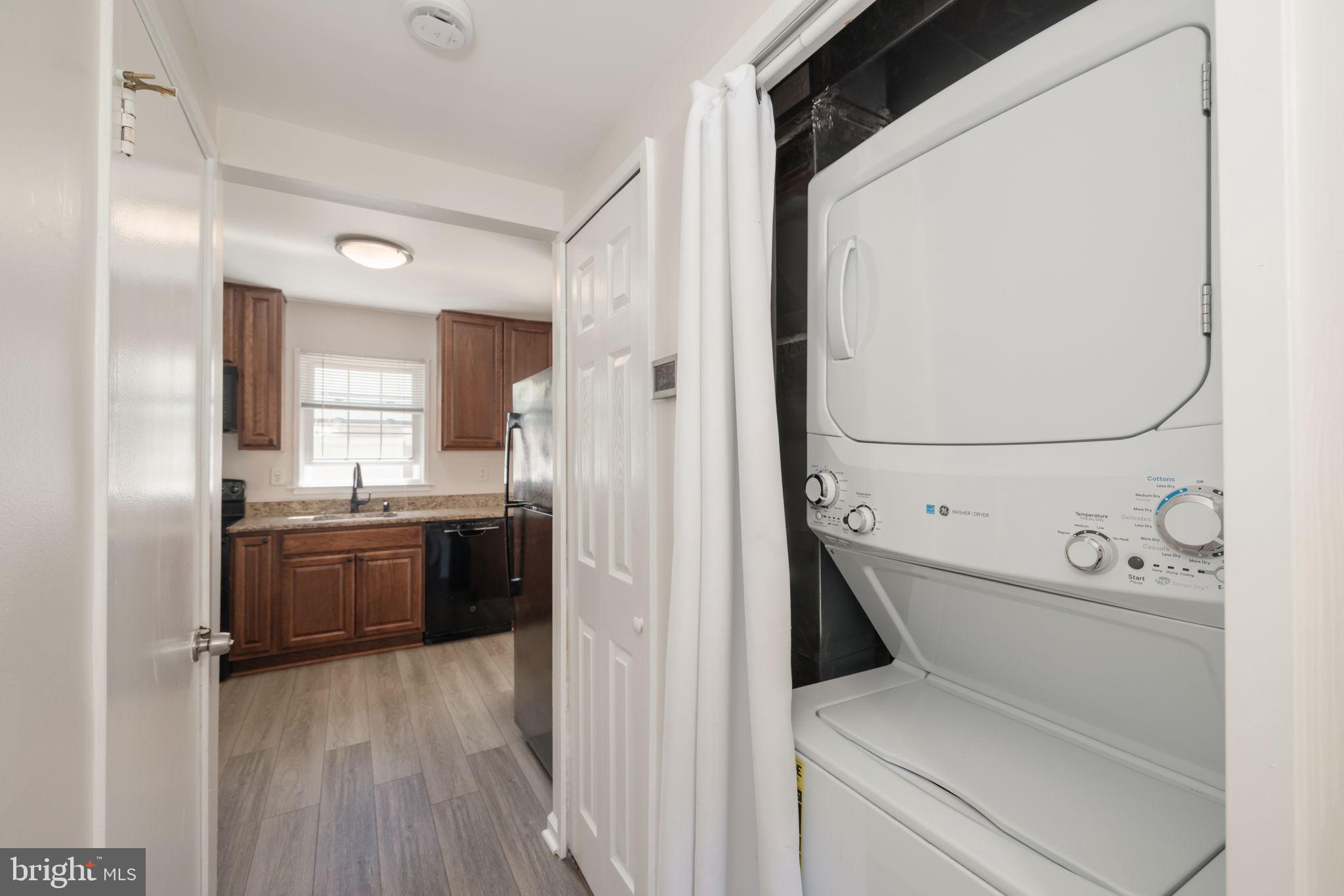 7745 Matisse Way Springfield, VA 22153 - Photo 19 of 42 Gallery Image 19