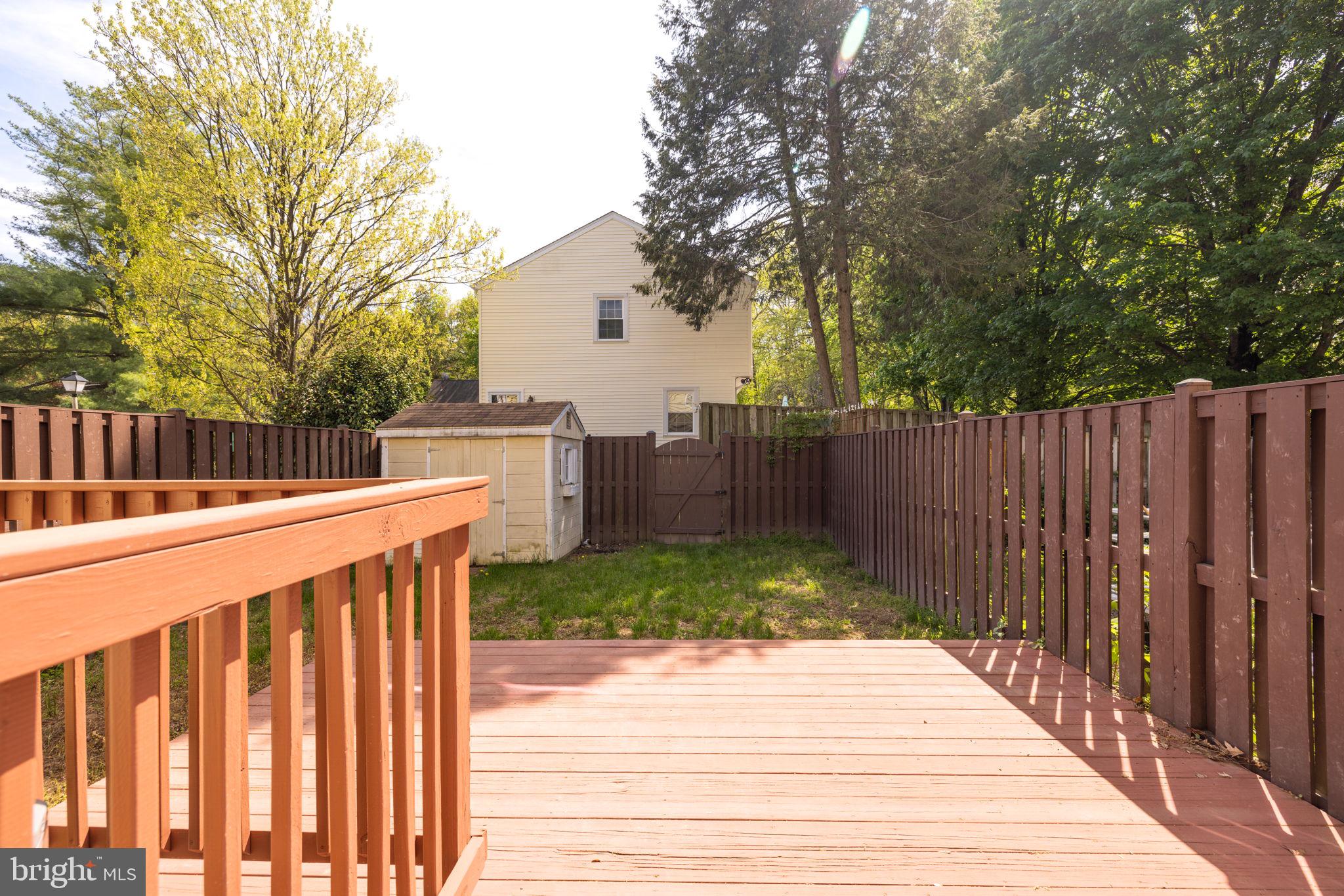 7745 Matisse Way Springfield, VA 22153 - Photo 20 of 42 Gallery Image 20