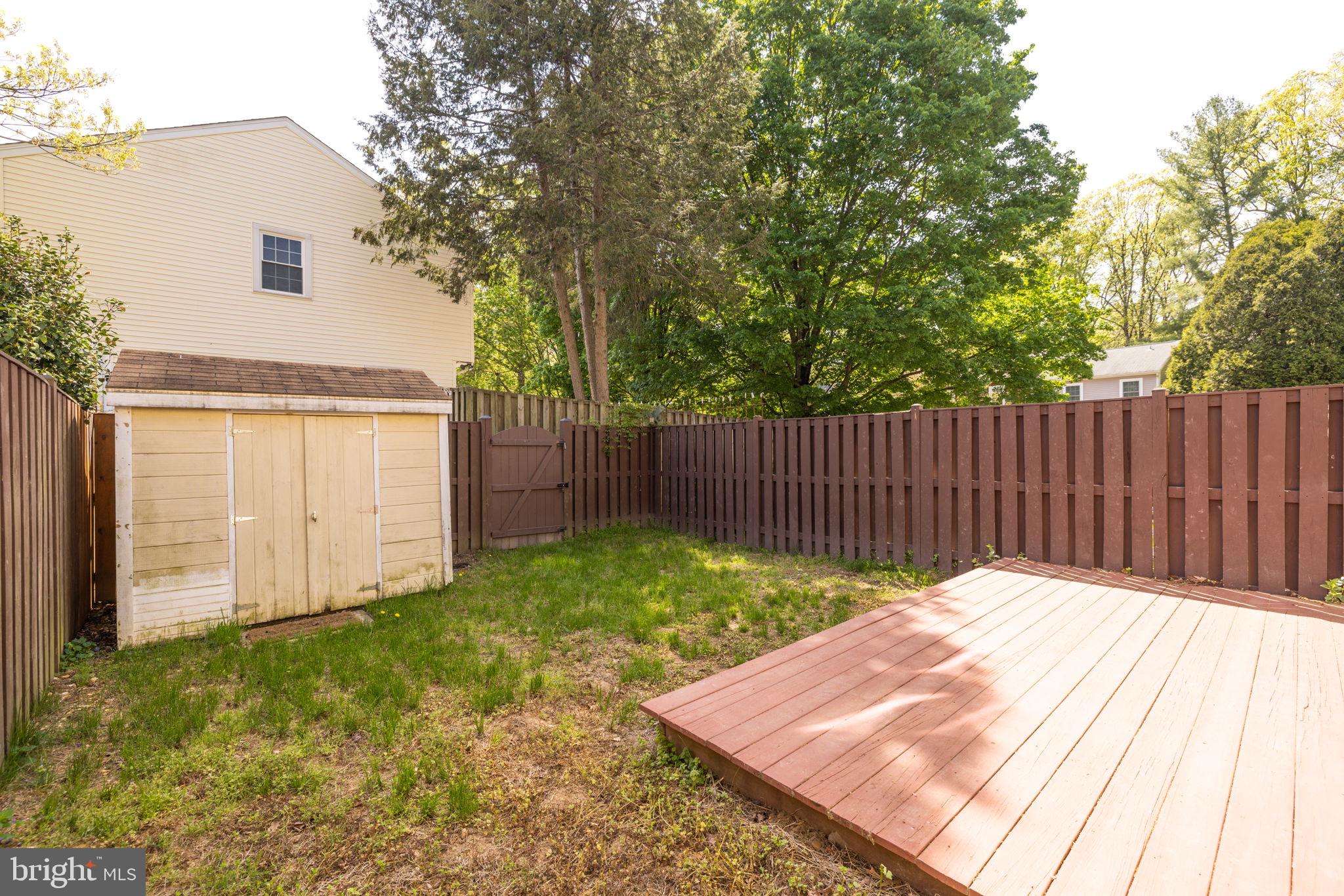 7745 Matisse Way Springfield, VA 22153 - Photo 22 of 42 Gallery Image 22