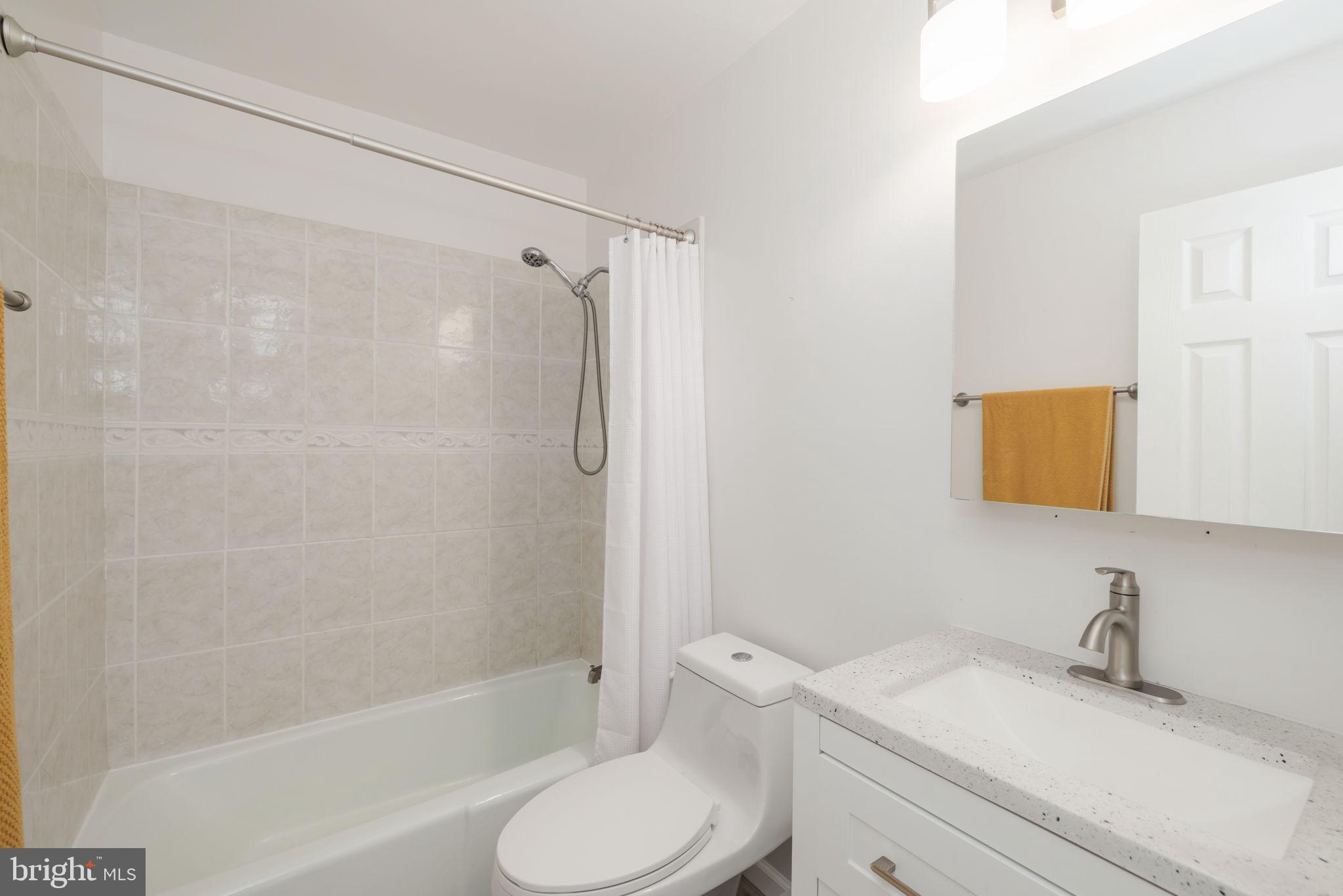 7745 Matisse Way Springfield, VA 22153 - Photo 31 of 42 Gallery Image 31