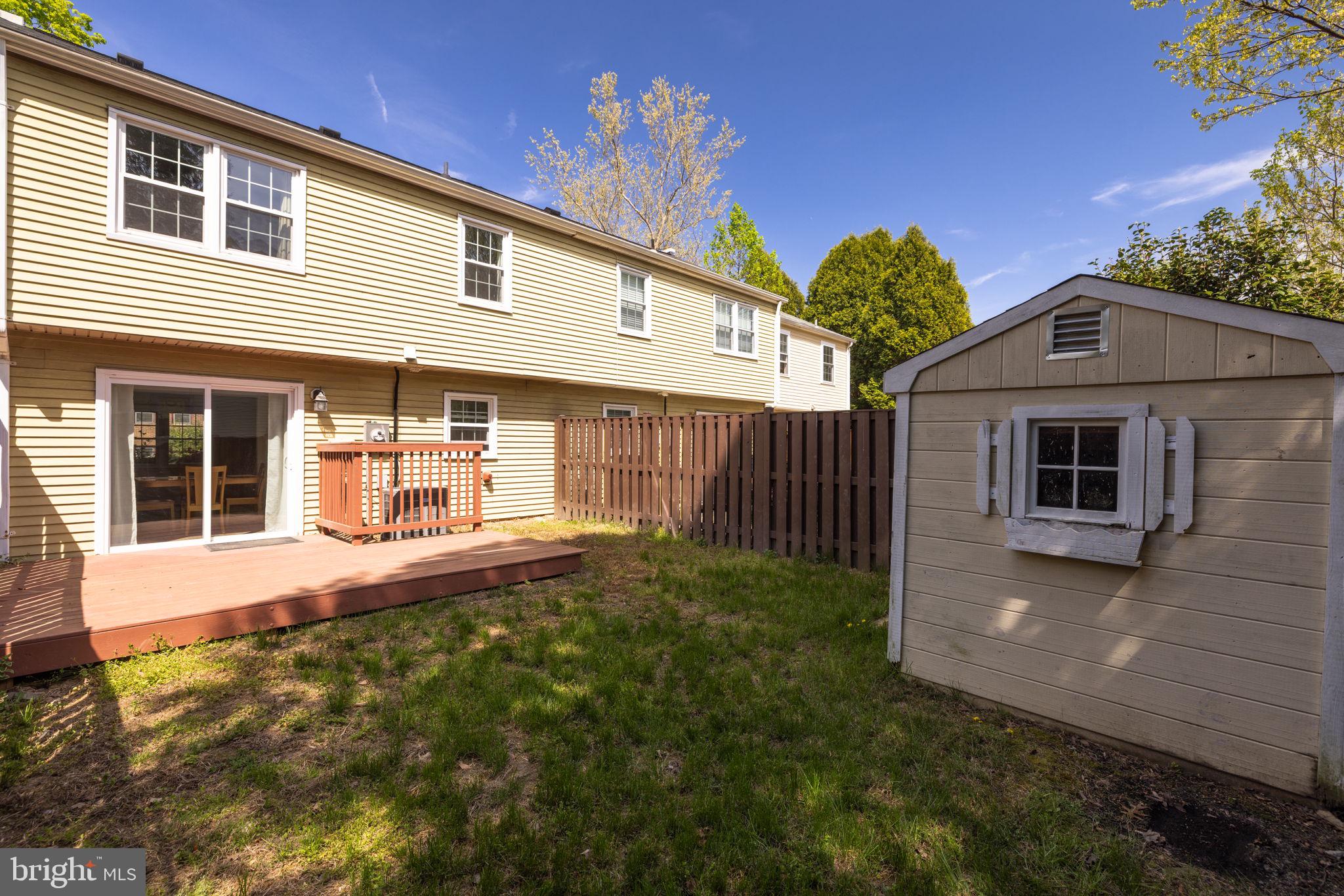 7745 Matisse Way Springfield, VA 22153 - Photo 35 of 42 Gallery Image 35