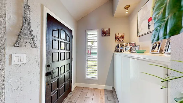 $539,000 | 204 North Santa Ana Avenue, Modesto, CA 95354