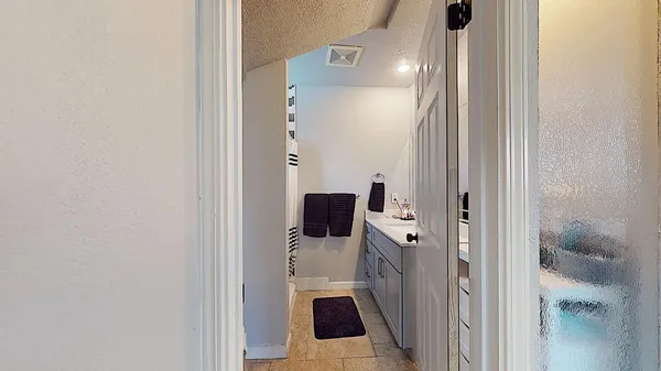 $539,000 | 204 North Santa Ana Avenue, Modesto, CA 95354
