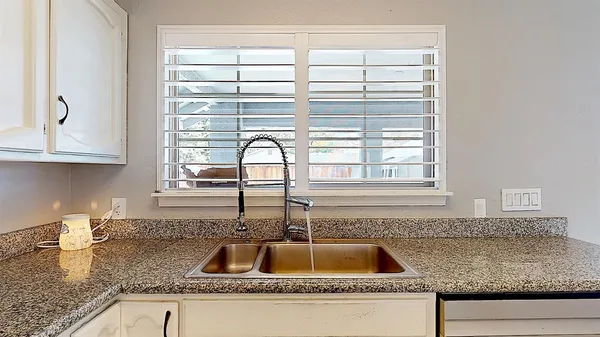 $539,000 | 204 North Santa Ana Avenue, Modesto, CA 95354