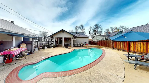 $539,000 | 204 North Santa Ana Avenue, Modesto, CA 95354