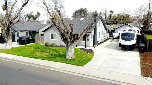 $569,000 | 204 North Santa Ana Avenue, Modesto, CA 95354