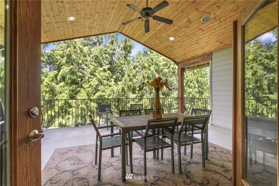 1158 Southwest Harper Road Port Orchard, WA 98367 - Photo 8 of 25 Gallery Image 8