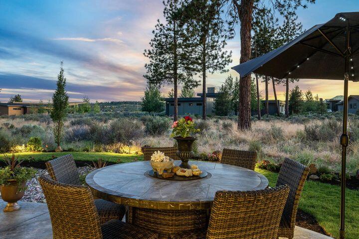 61819 Fall Creek Loop Bend, OR 97702 - Photo 38 of 44 38