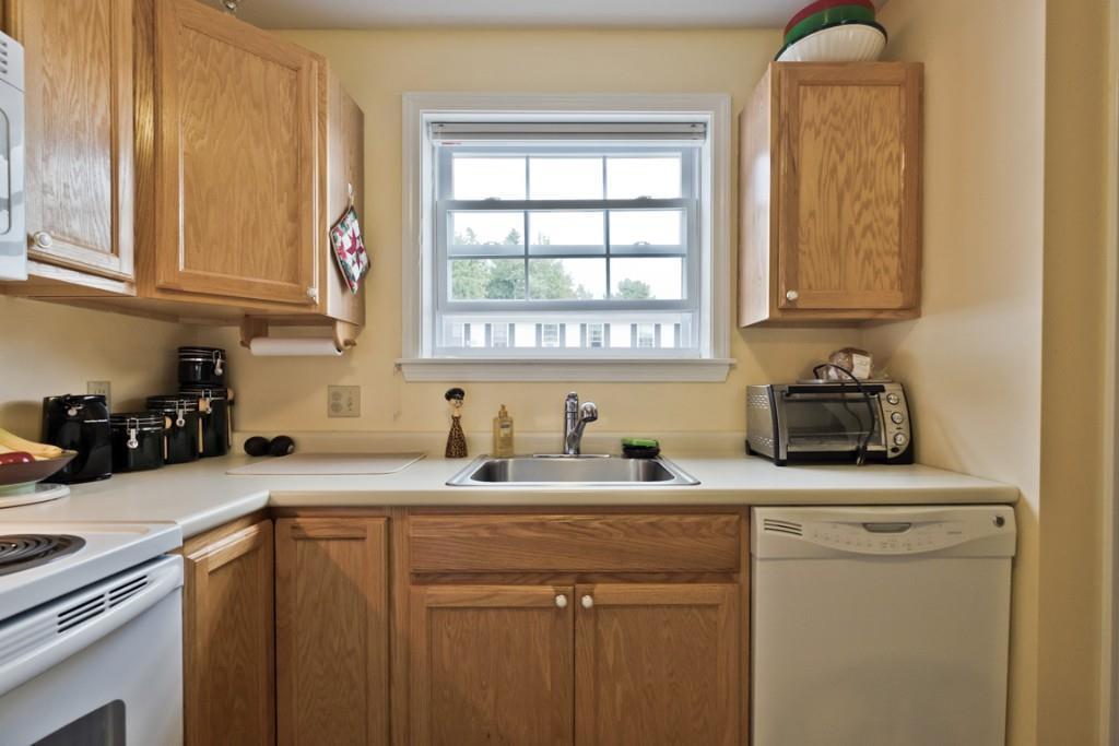 240 Barnstable Road, Unit 34 South Portland, ME 04106 - Photo 10 of 35 Photo