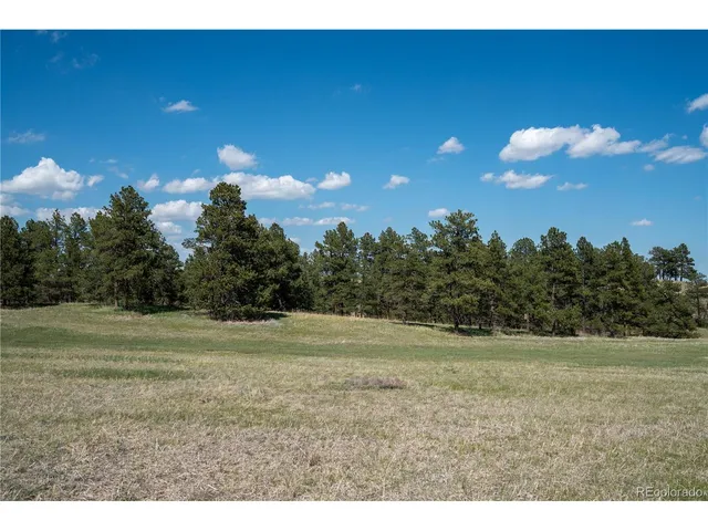 $437,500 | 3 Paradise Circle, Elizabeth, CO 80107