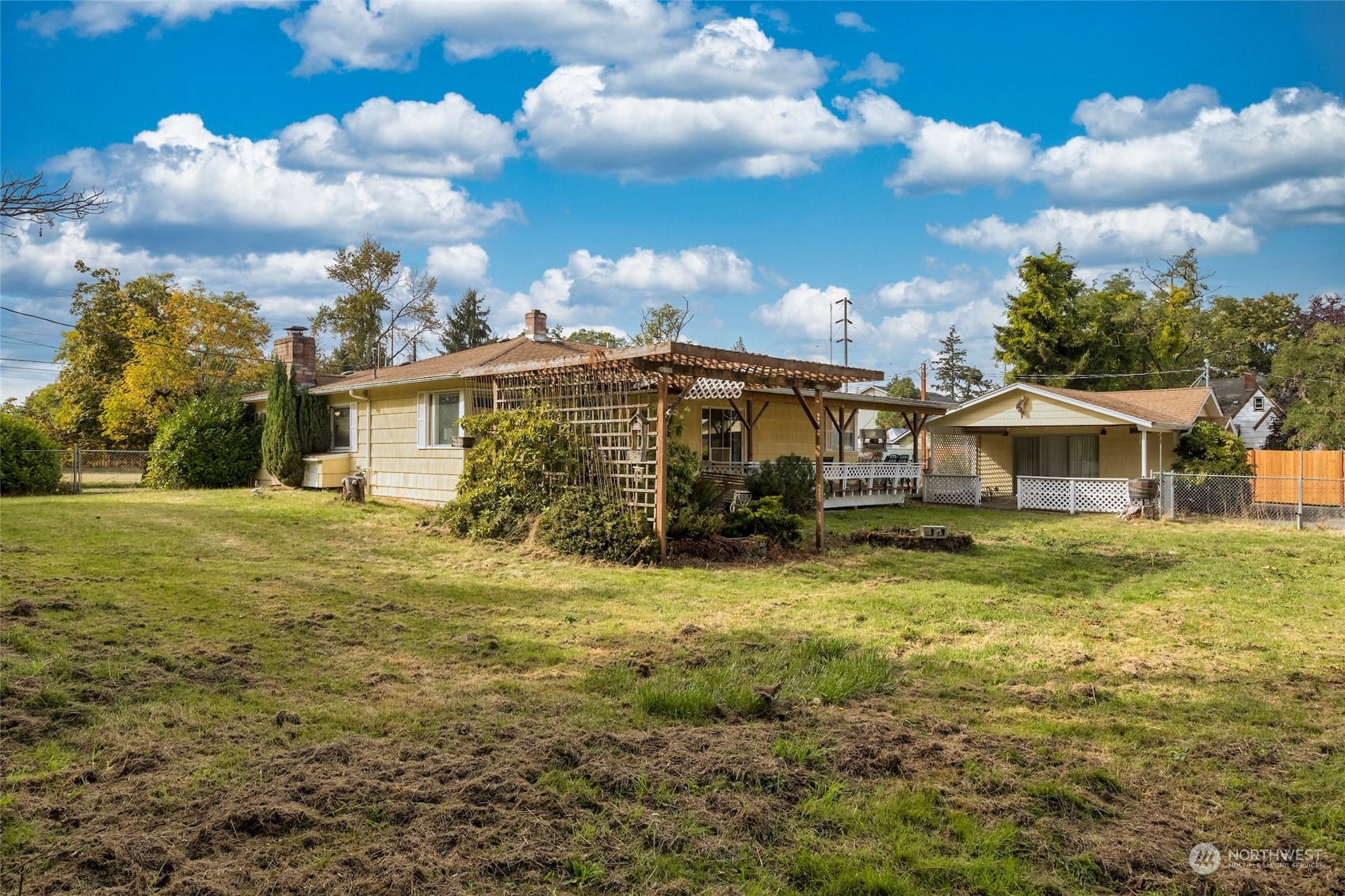 8015 Golden Given Road East Tacoma, WA 98404 - Photo 17 of 35 Gallery Image 17