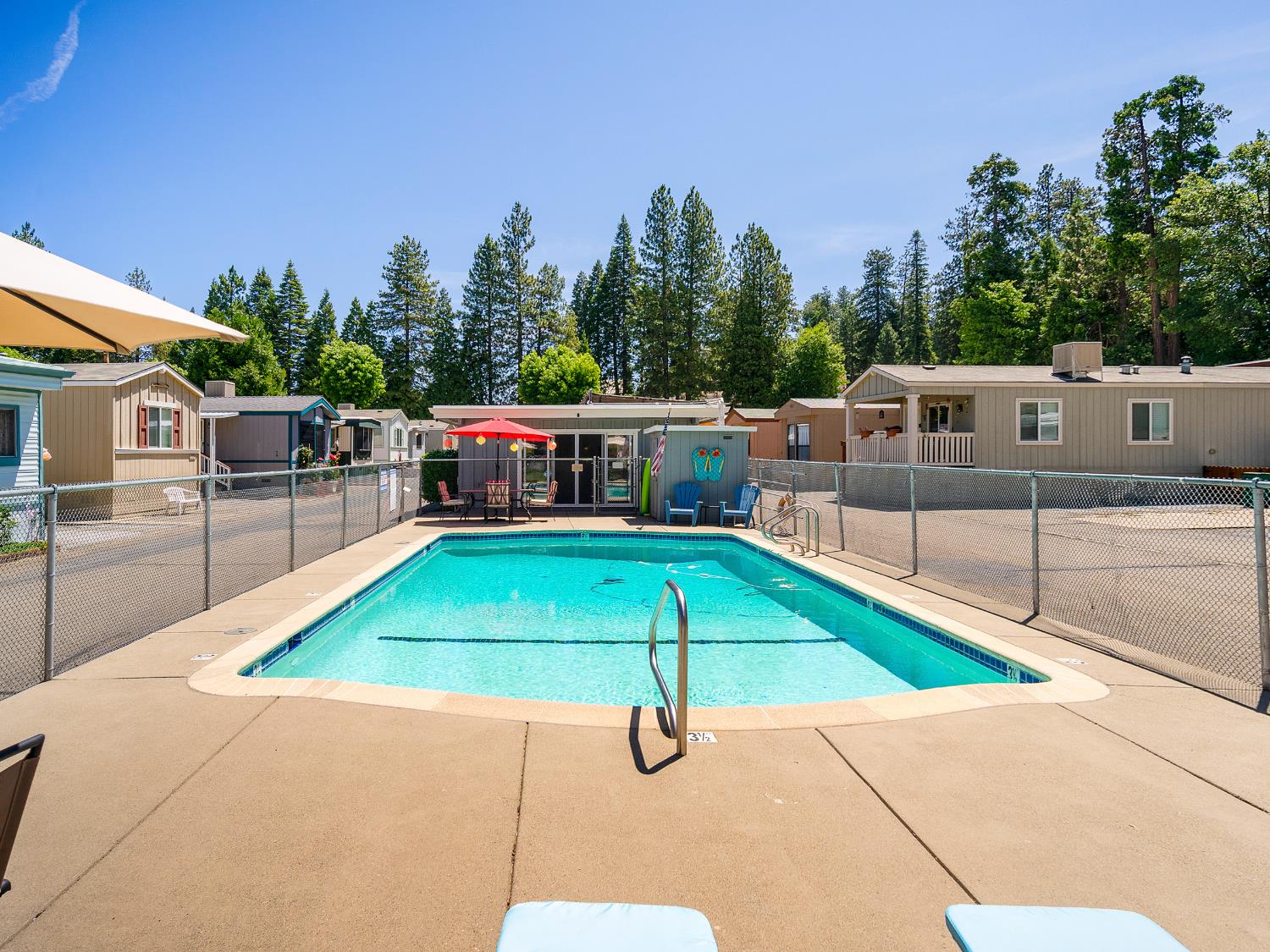 2933 Forebay Road, Unit 28 Pollock Pines, CA 95726 - Photo 25 of 26 a house view with a sitting space