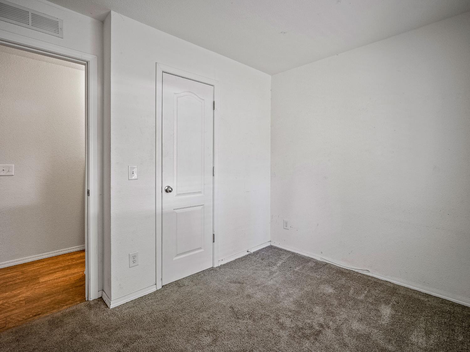 2933 Forebay Road, Unit 28 Pollock Pines, CA 95726 - Photo 10 of 26 a view of an empty room