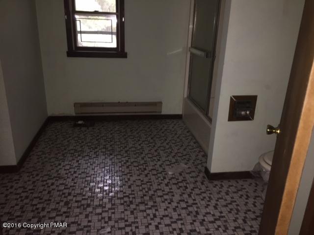 279 Haney Road Kunkletown, PA 18058 - Photo 9 of 13 image12