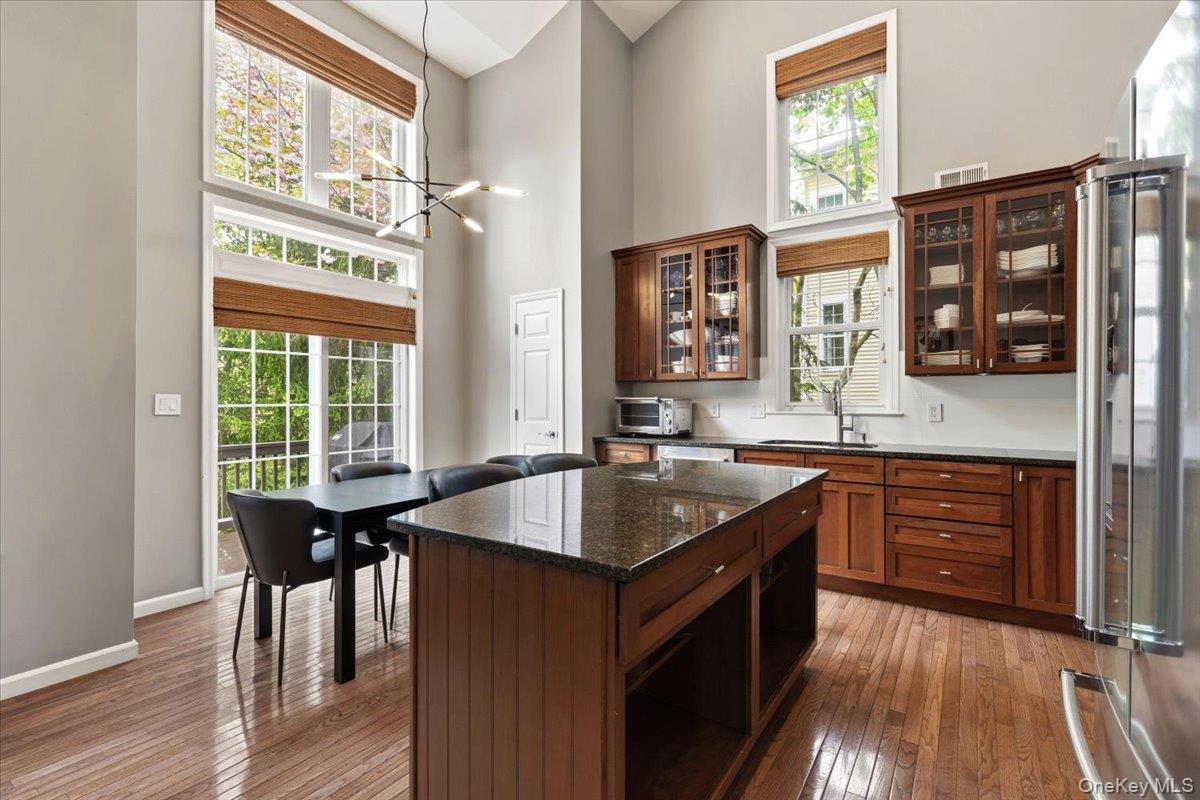 67 Bellefair Road Rye Brook, NY 10573 - Photo 11 of 45