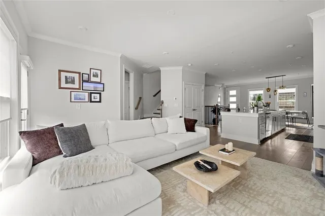 $679,000 | 1012 Burnside Ln. Northwest, Atlanta, GA 30318