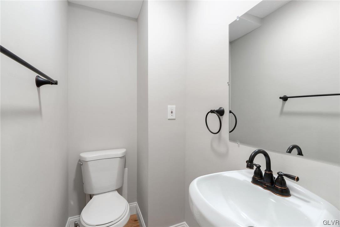 1660 Pleasant View Road Bethlehem, PA 18015 - Photo 16 of 17 Gallery Image 16
