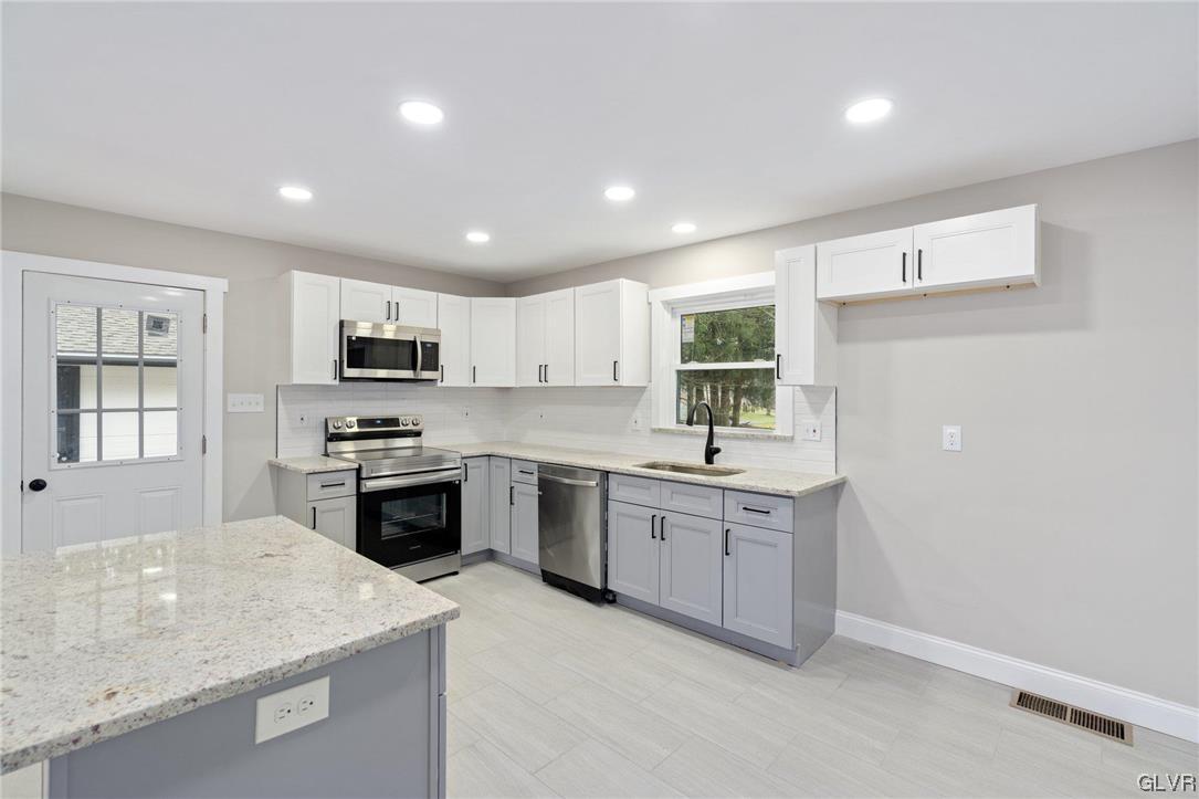 1660 Pleasant View Road Bethlehem, PA 18015 - Photo 10 of 17 Gallery Image 10