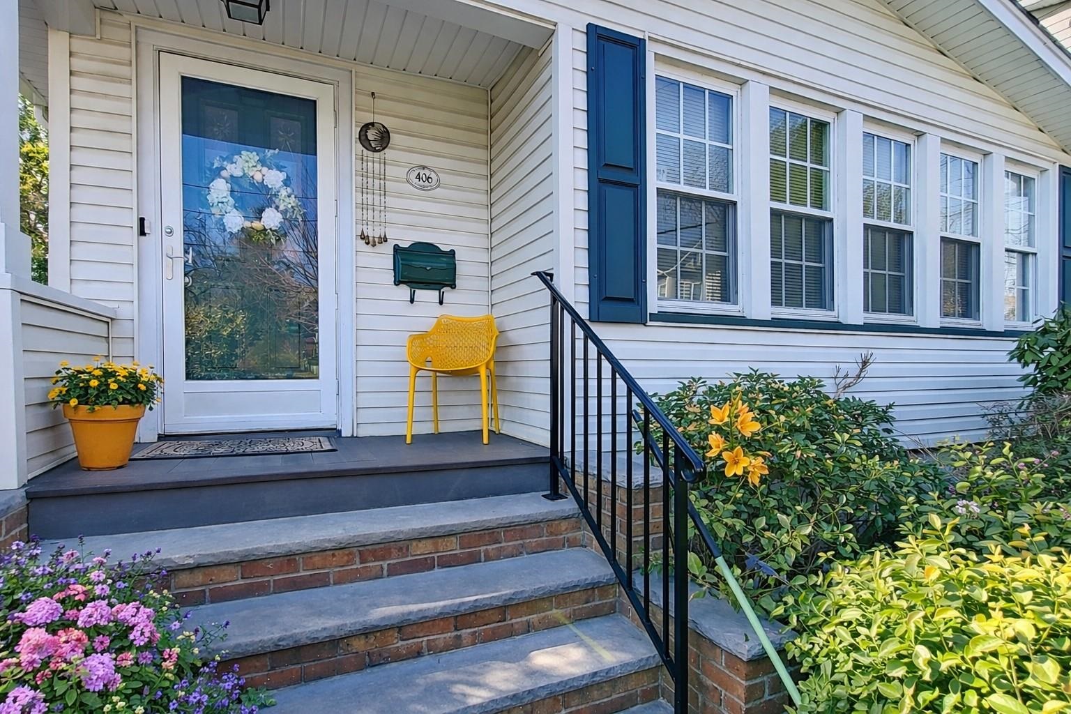 406 Lincoln Avenue Rutherford, NJ 07070 - Photo 3 of 50
