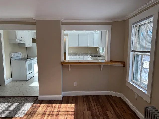 $419,900 | 22 Altemont Street, Peterborough, NH 03458