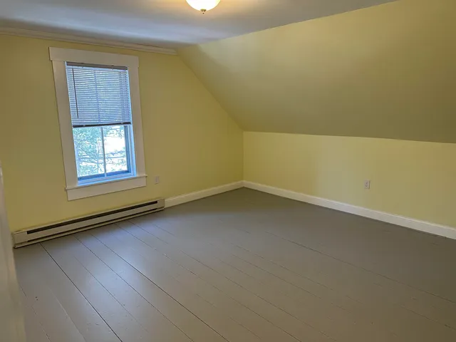 $419,900 | 22 Altemont Street, Peterborough, NH 03458