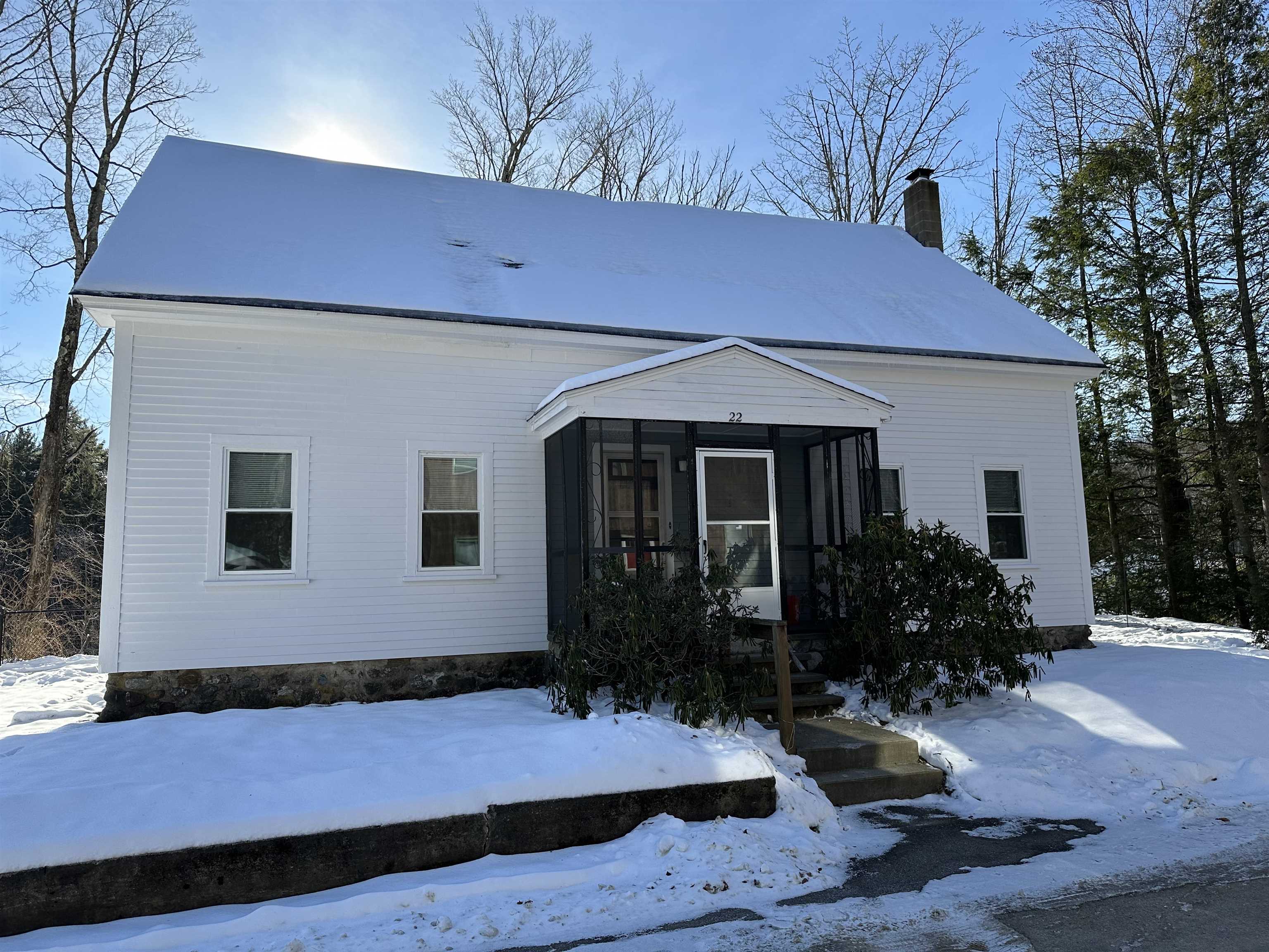 22 Altemont Street Peterborough, NH 03458 - Photo 4 of 46